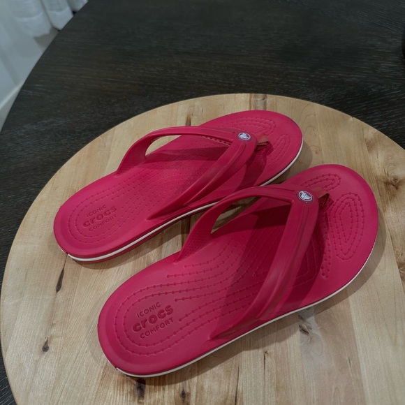 Pink Crocs - Picture 3 of 6